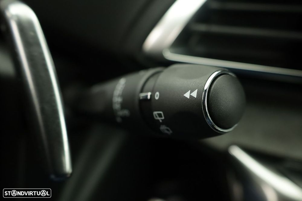 Peugeot 3008 1.2 PureTech GT EAT8 - 19