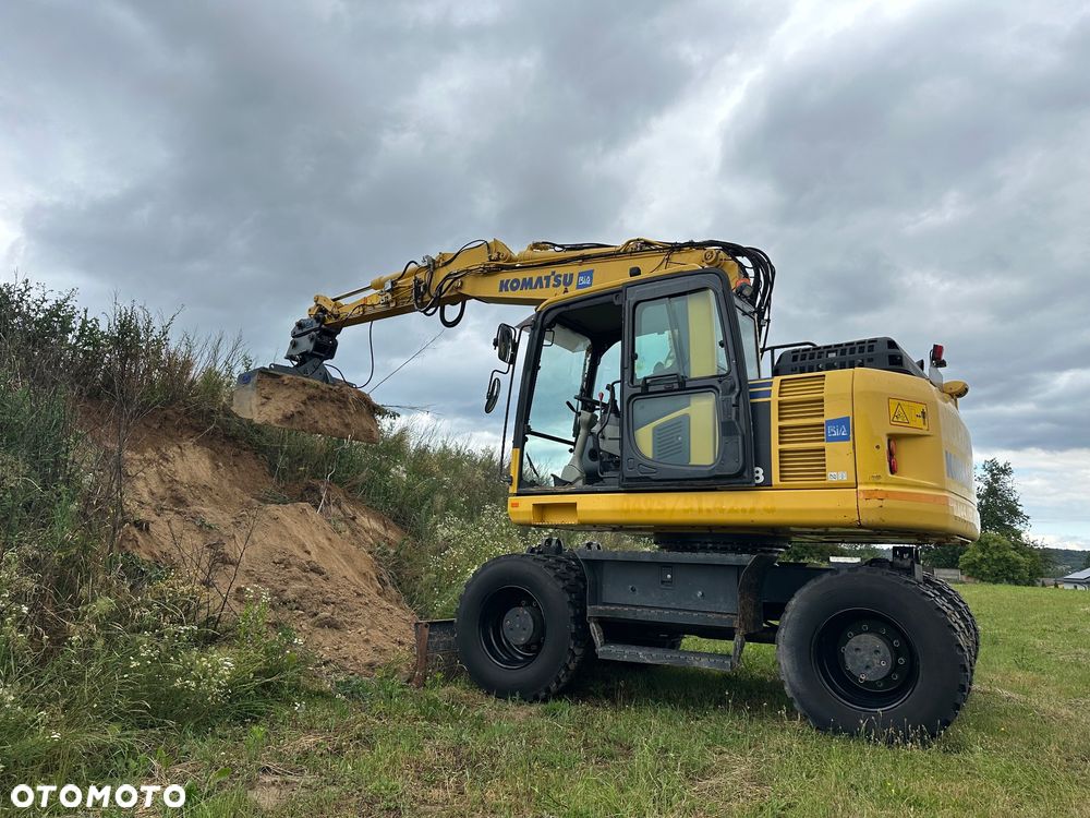Komatsu /  PW 148-8 / - 10