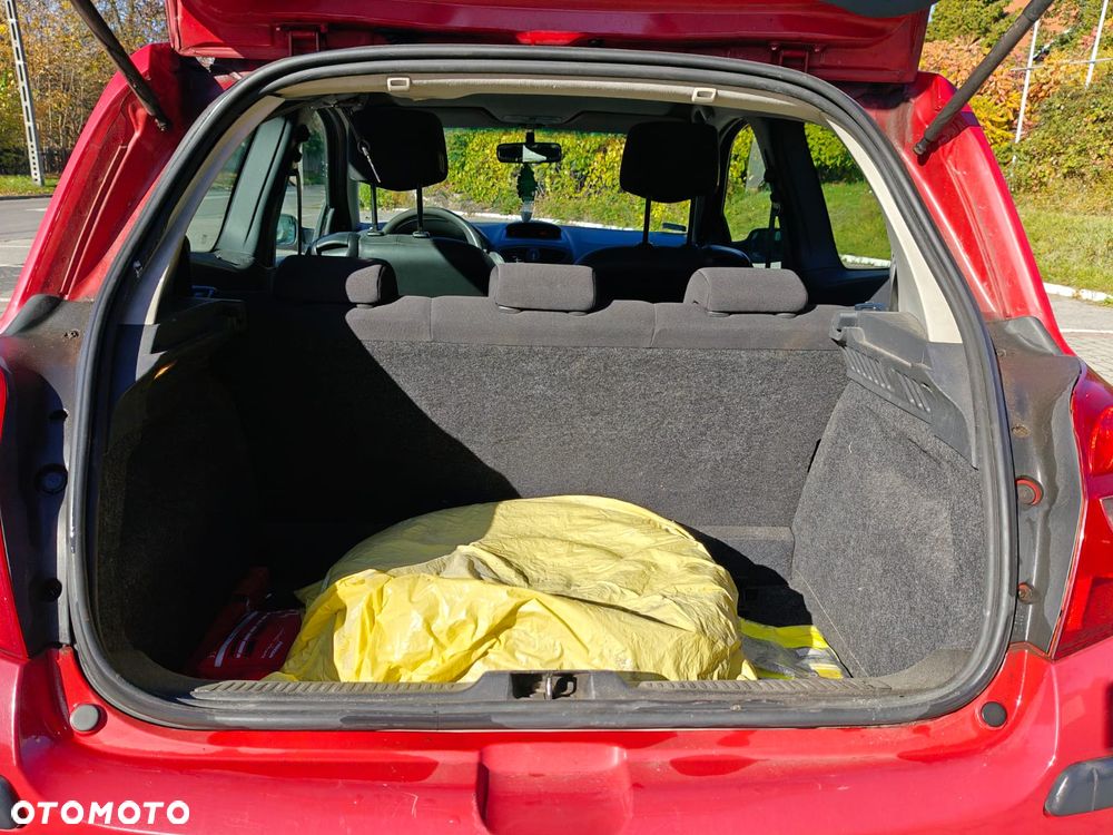 Renault Clio 1.2 16V Dynamique - 18