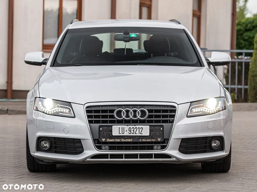 Audi A4 Avant - 13