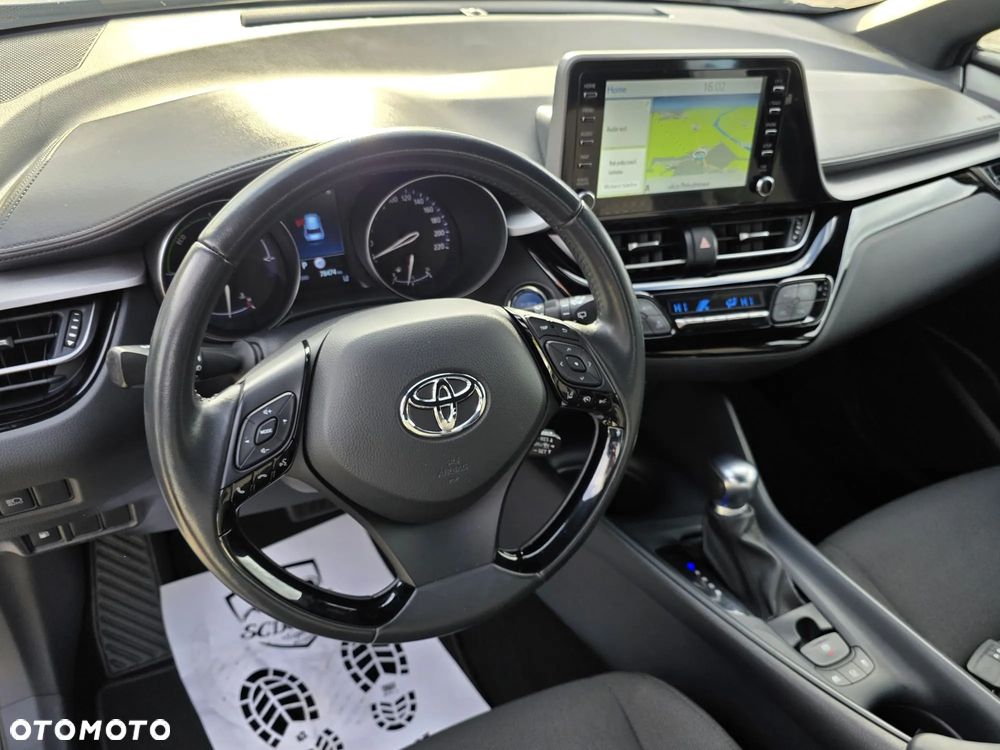 Toyota C-HR - 21