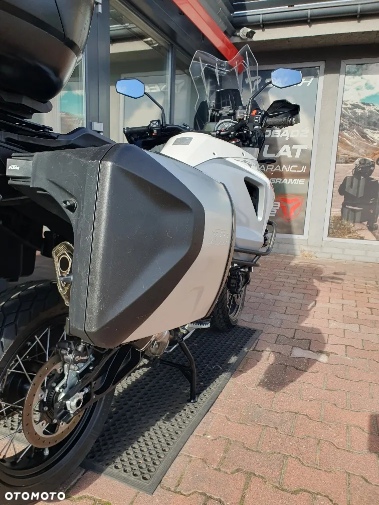 KTM Adventure - 6