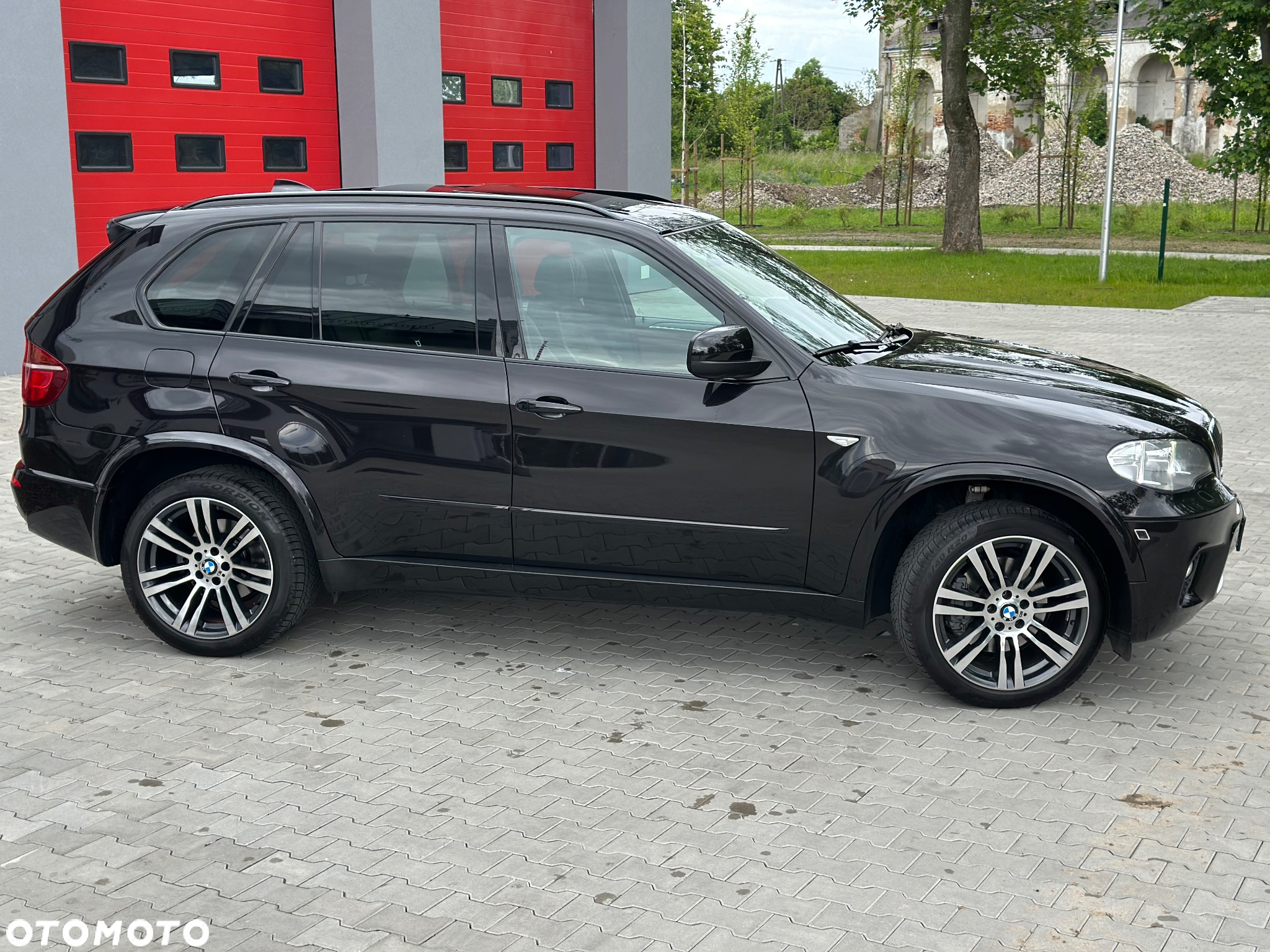 BMW X5 xDrive35i Edition Exclusive - 9