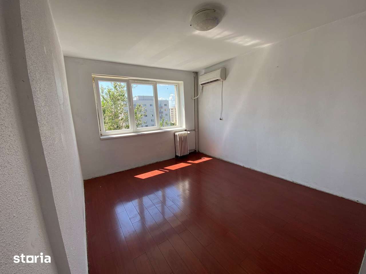 Apartament 2 camere de vanzare Drumul Taberei — fotografia 3