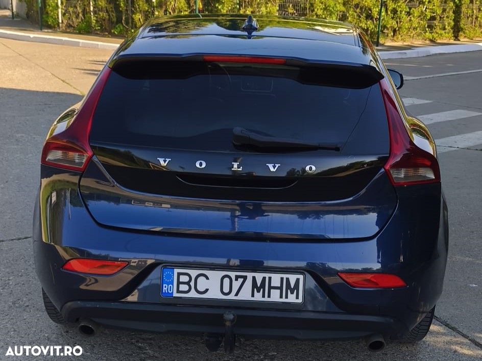Volvo V40 - 4