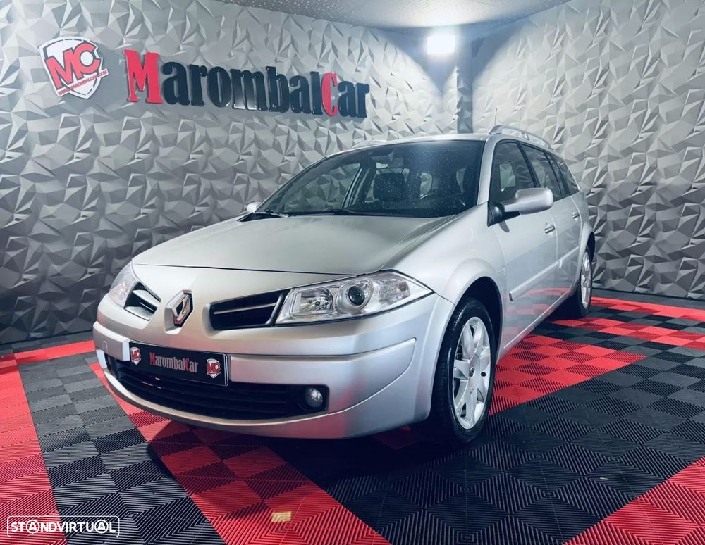 Renault Mégane Break 1.5 dCi Dynamique - 9