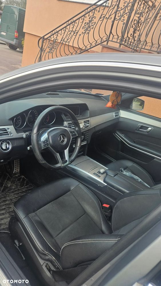 Mercedes-Benz Klasa E 220 BlueTEC 9G-TRONIC Classic - 3