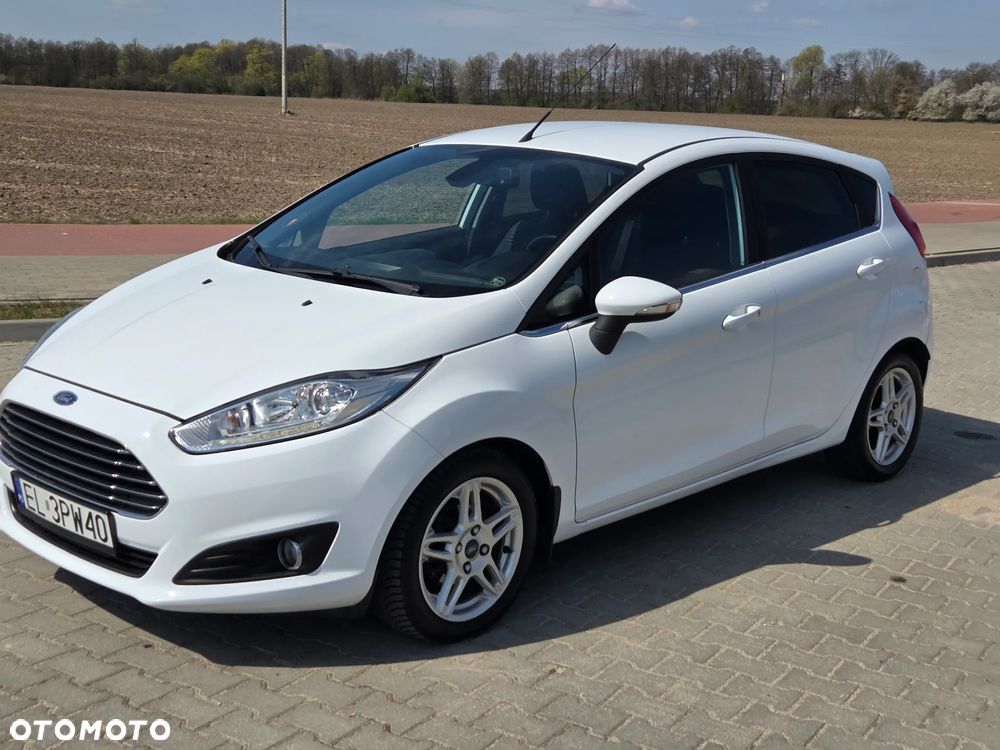 Ford Fiesta - 10