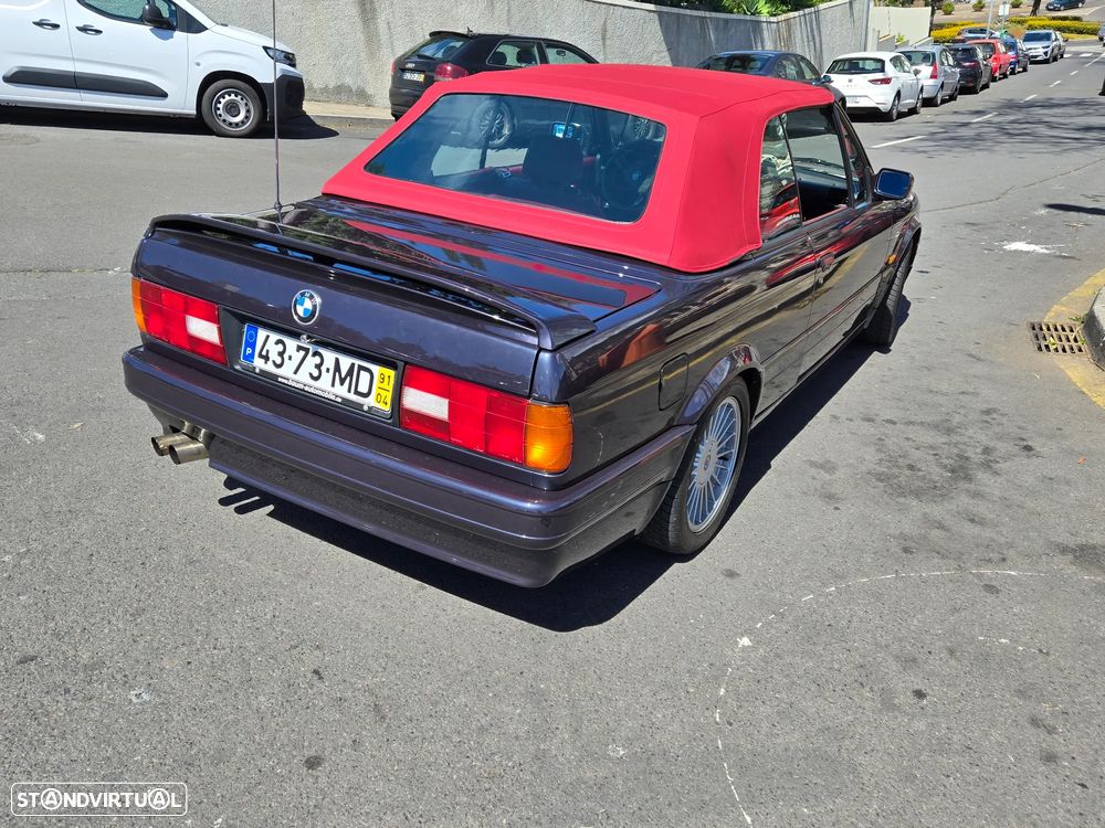 BMW 325 i Cabriolet - 13