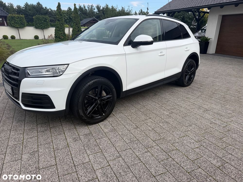 Audi Q5 2017 photo 2