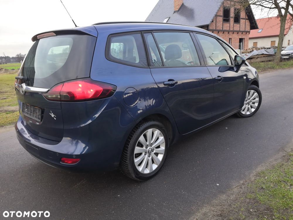 Opel Zafira - 6