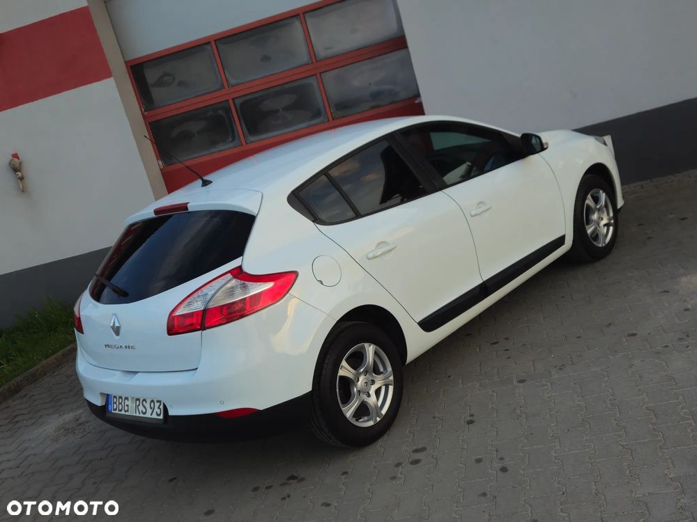 Renault Megane 1.6 16V 110 Authentique - 8