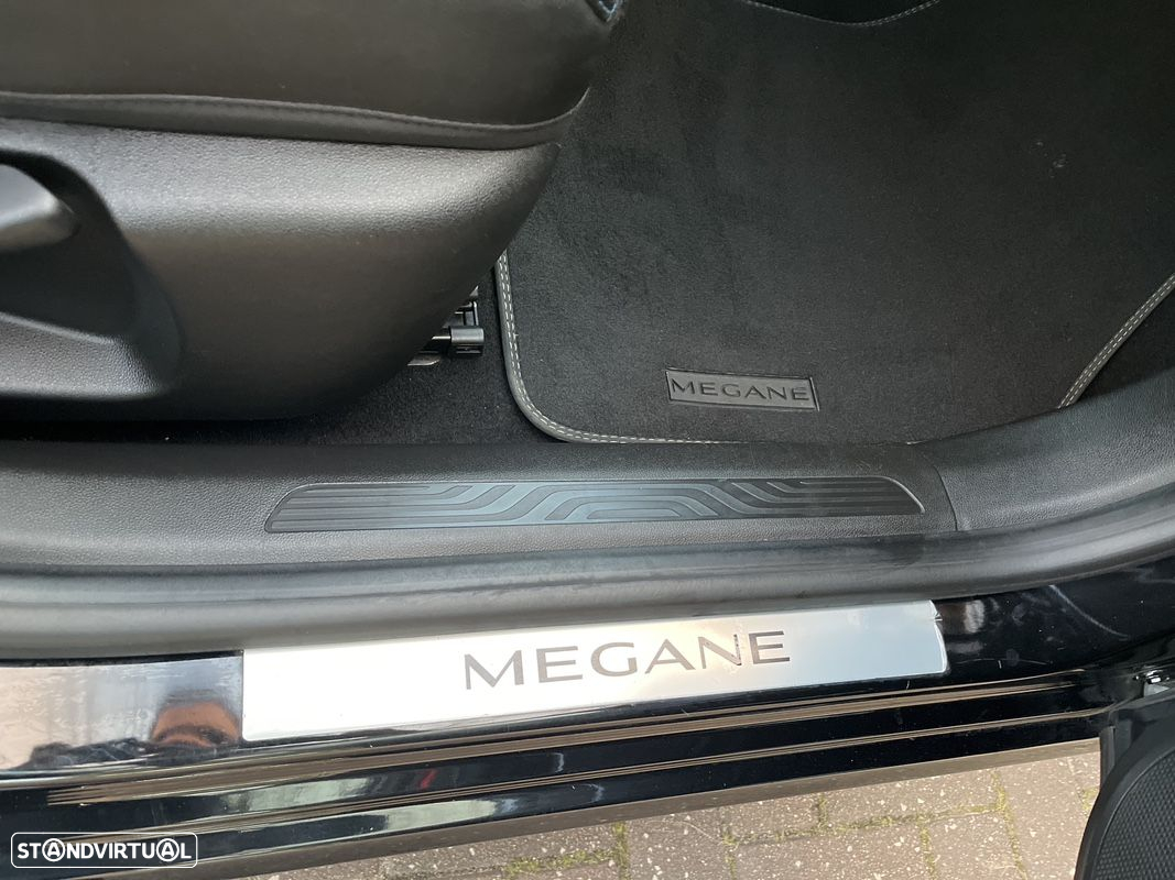 Renault Mégane Sport Tourer 1.6 dCi GT Line SS - 22