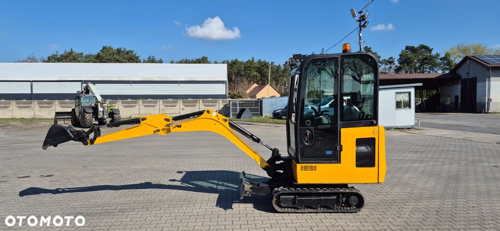 JCB 15C-1 - 1