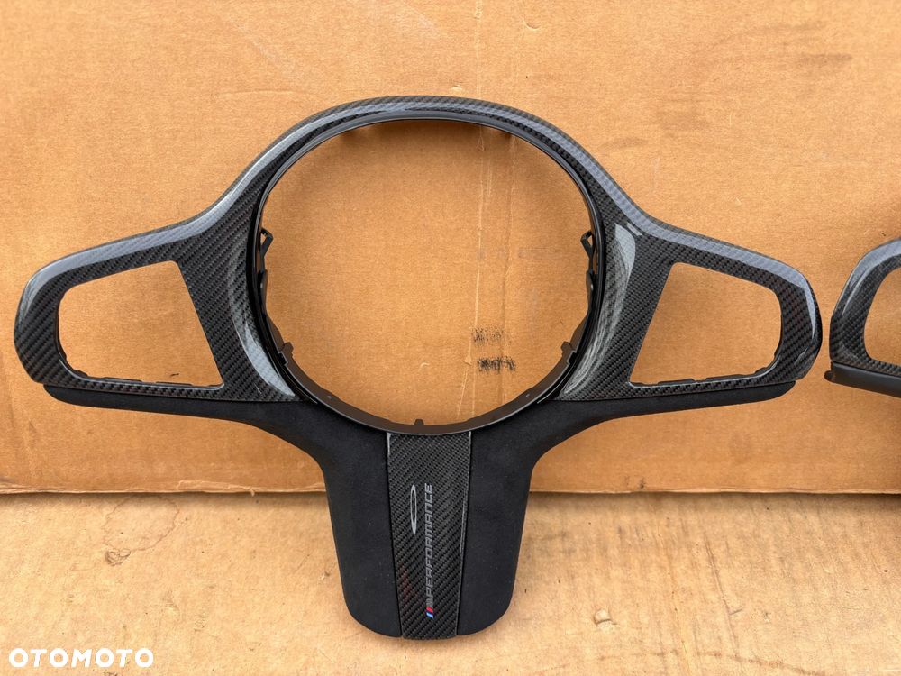 Nowa Oryginalna Osłona Kierownicy Dekor Obudowa BMW Carbon M Performance 2471438 3 G20 5 G30 G31 F90 F97 F98 X3 G01 X4 G02 X5 G05 X6 G06 X7 G07 8 G16 Karbon Zamsz 2471438 32302471438  32302463595 2463595 32302457717 32302459669 2459669 2457717 - 7