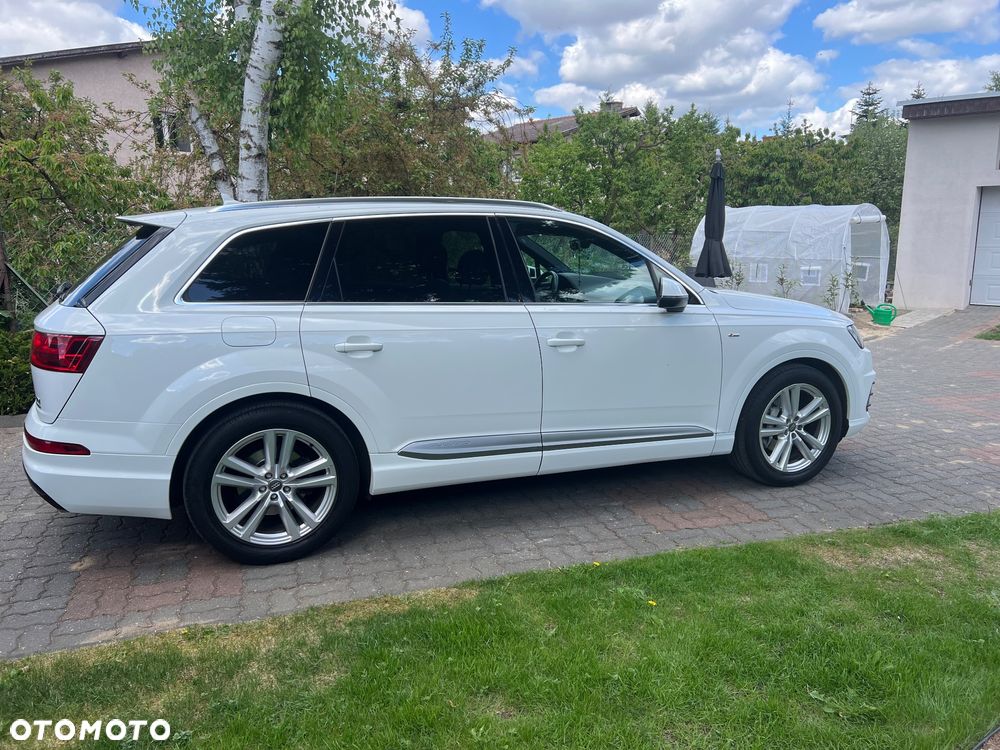 Audi Q7 - 11