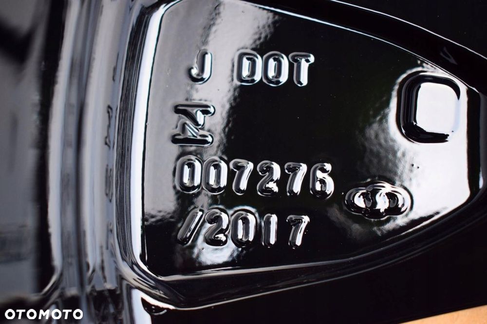 TOYOTA 18 RAV4 Nowy Model Oryginał Jak Nowe - 6