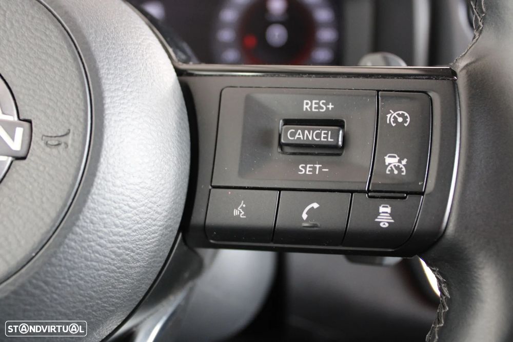 Nissan Qashqai 1.3 DIG-T Tekna Xtronic - 16