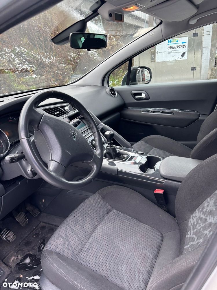 Peugeot 3008 2.0 HDi Allure - 5