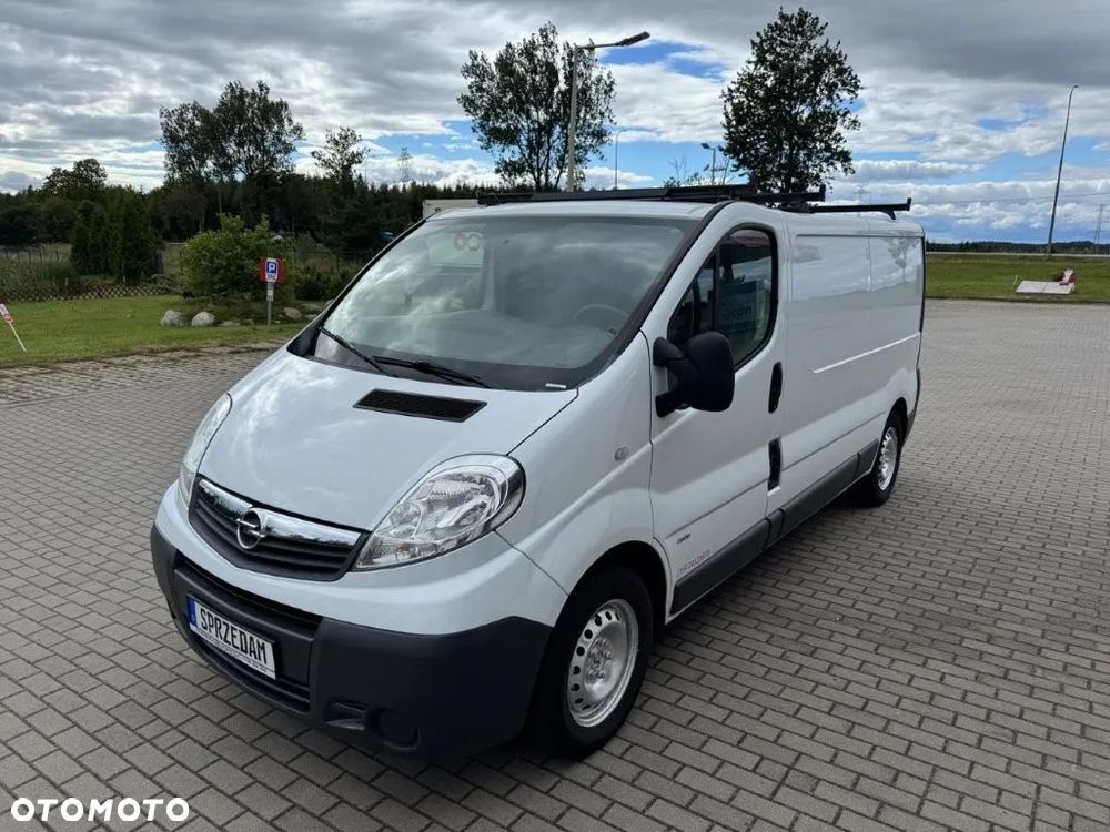 Opel VIVARO 2.0 CDTI-KLIMA-MAX DŁUGI - 2