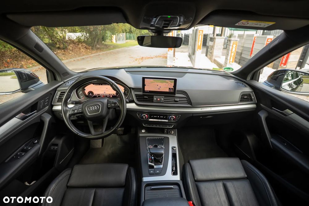 Audi Q5 55 TFSIe quattro S tronic S line business - 24