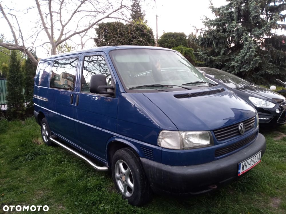 Volkswagen Transporter - 1