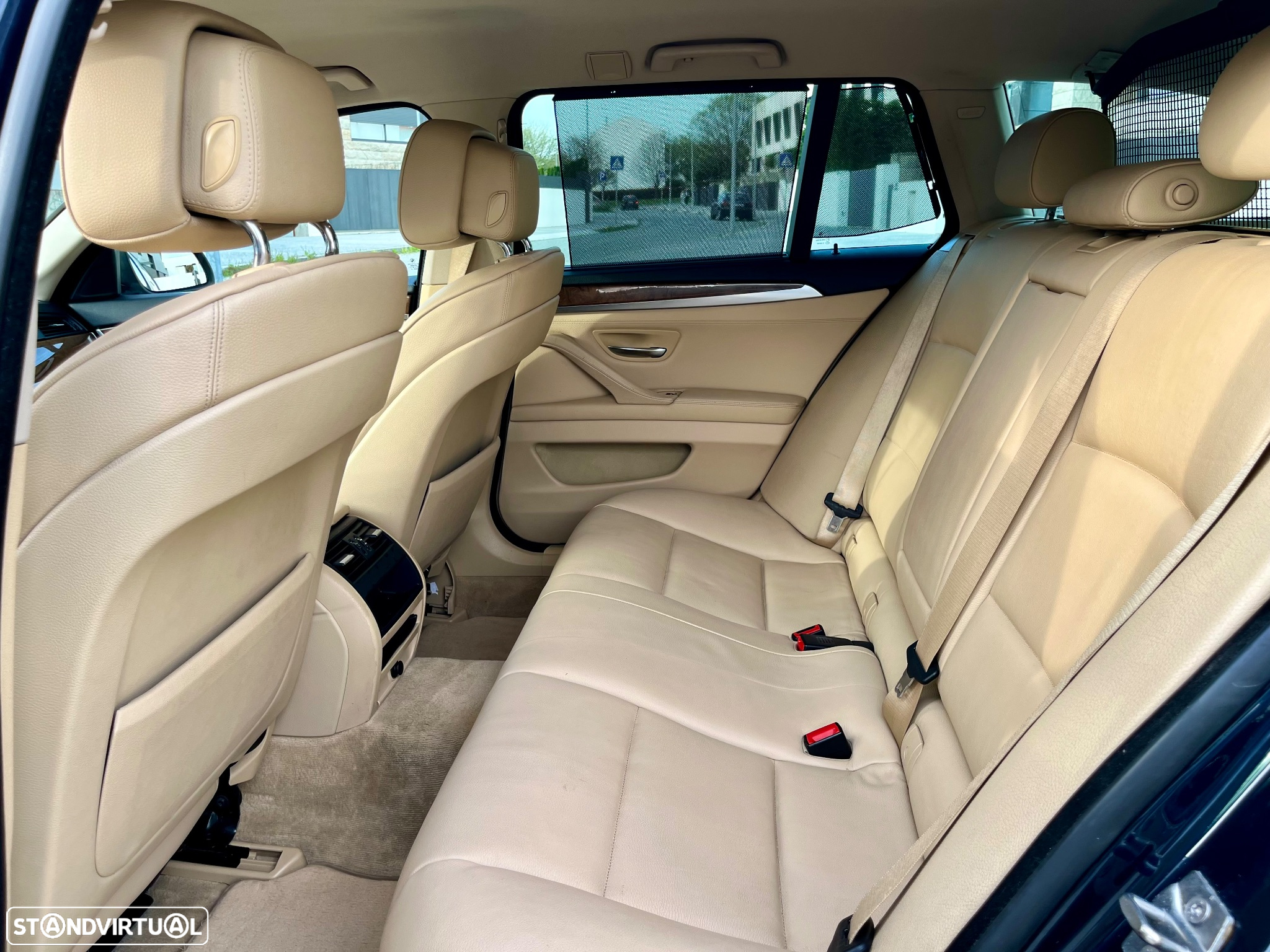 BMW 520 d Auto - 24