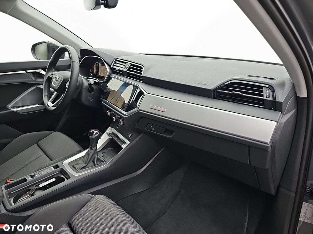 Audi Q3 35 TFSI Advanced S tronic - 21