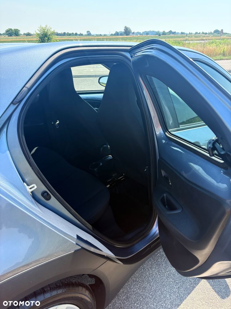 Toyota Aygo x - 18