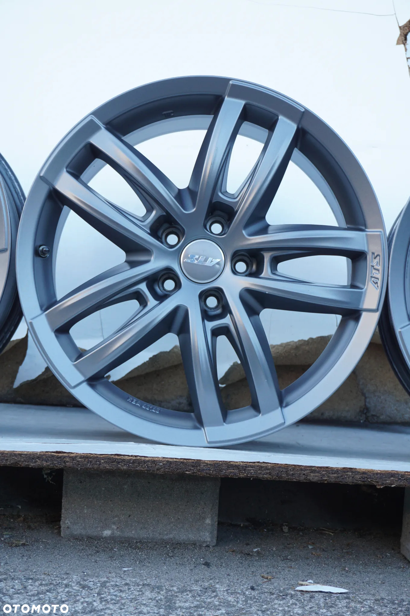 ATS 5x108 18 8,5J et48 stan bdb- - 5