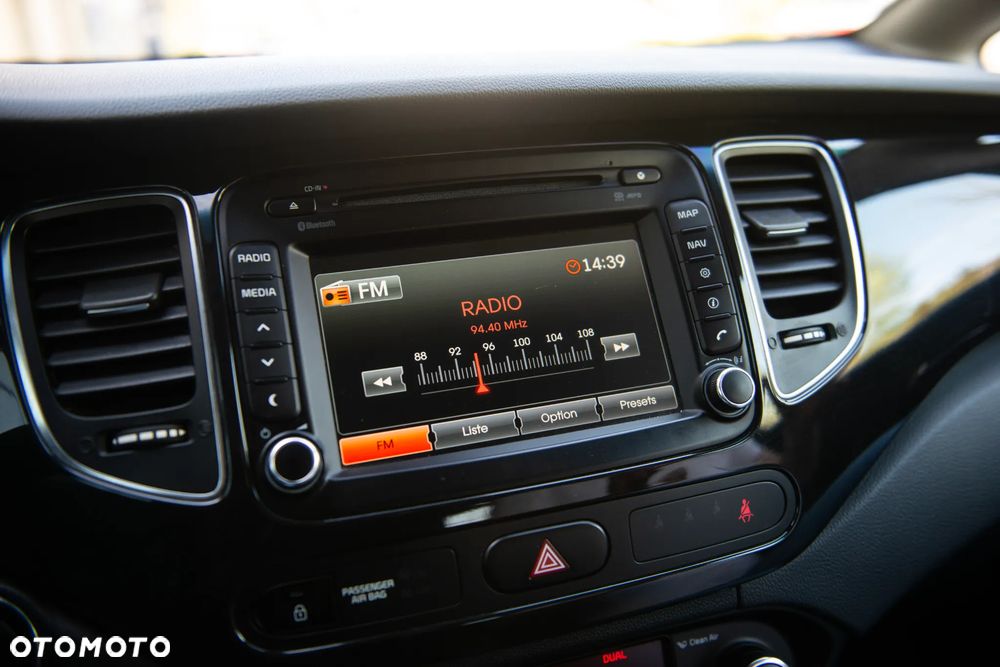 Kia Carens 1.7 CRDi Vision - 29