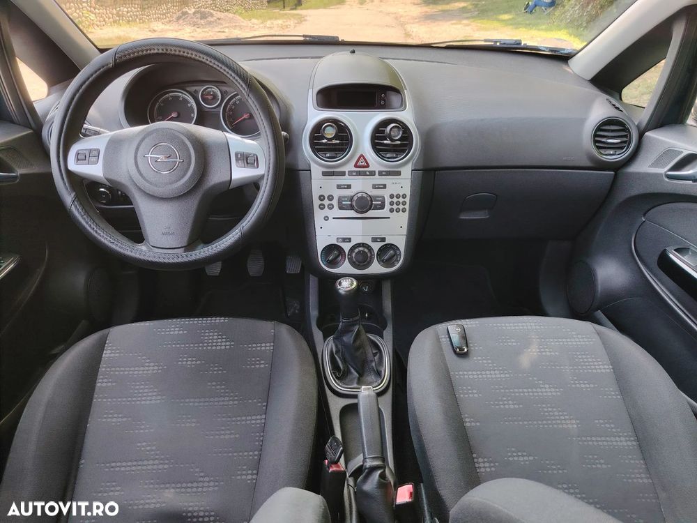 Opel Corsa 1.3 CDTI Enjoy - 11