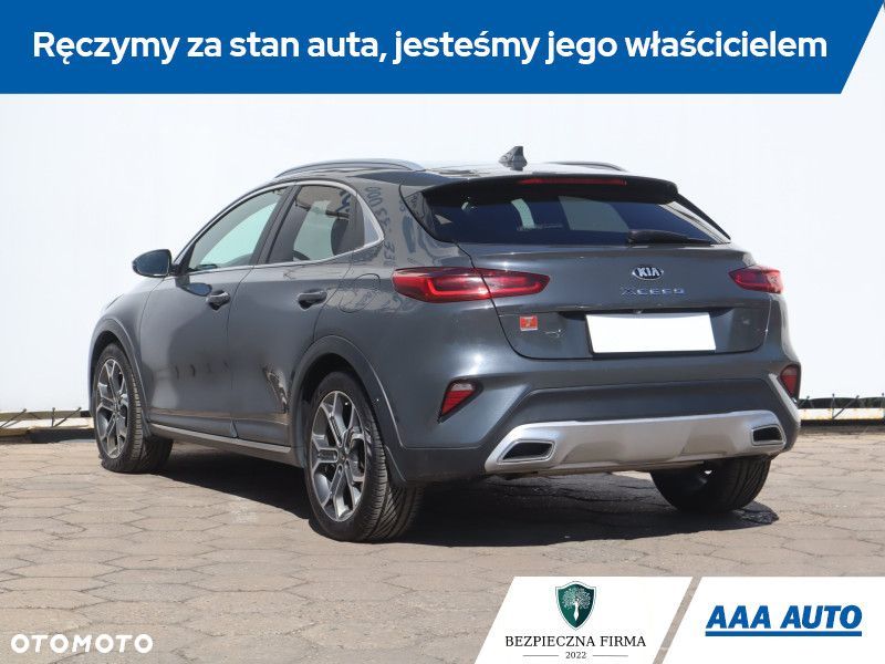 Kia XCeed - 6