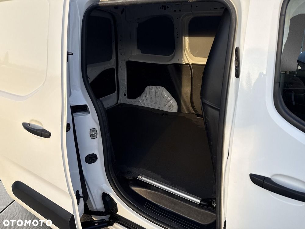 Toyota PROACE CITY - 17