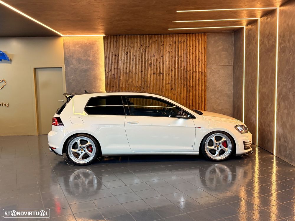 VW Golf 2.0 TSi GTi DSG Performance - 13