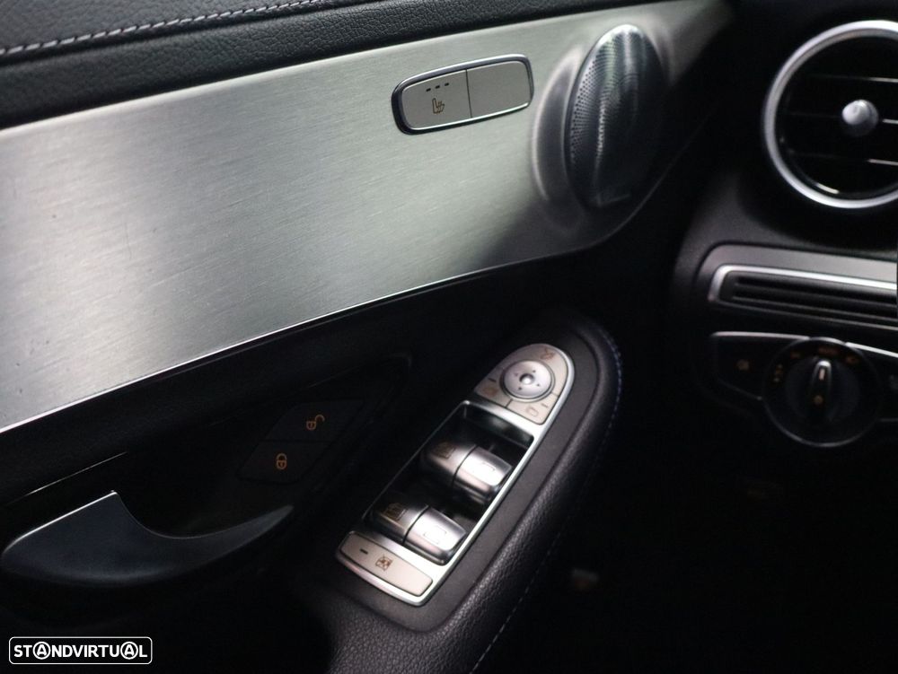 Mercedes-Benz C 300 de AMG Line - 23