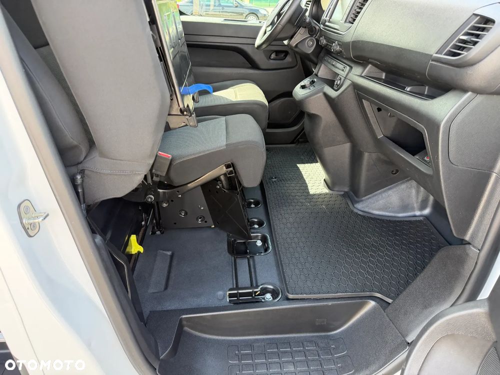 Opel Vivaro - 30