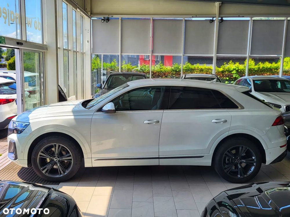 Audi Q8 - 5