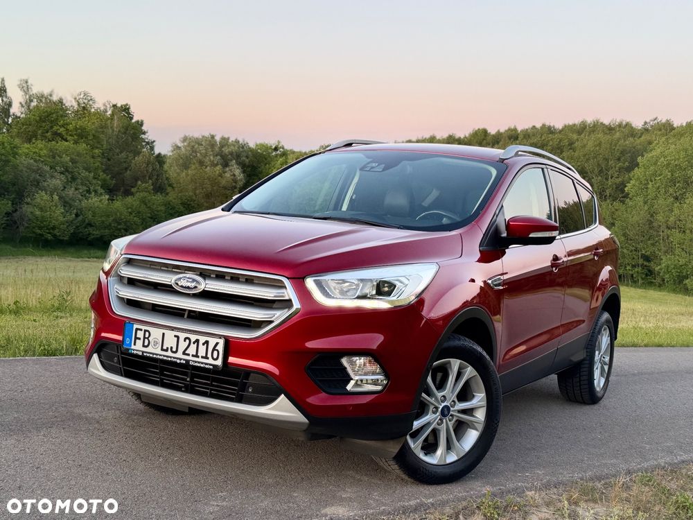 Ford Kuga 2.0 TDCi 2x4 Titanium - 3