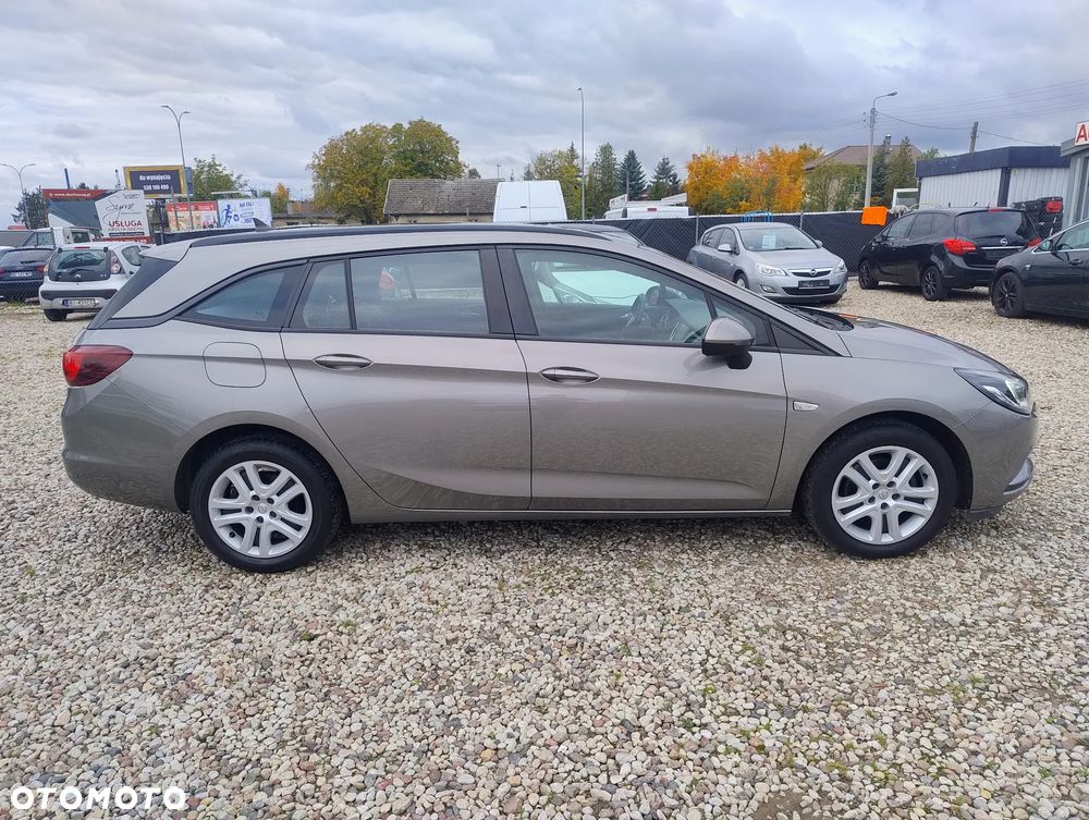 Opel Astra - 6