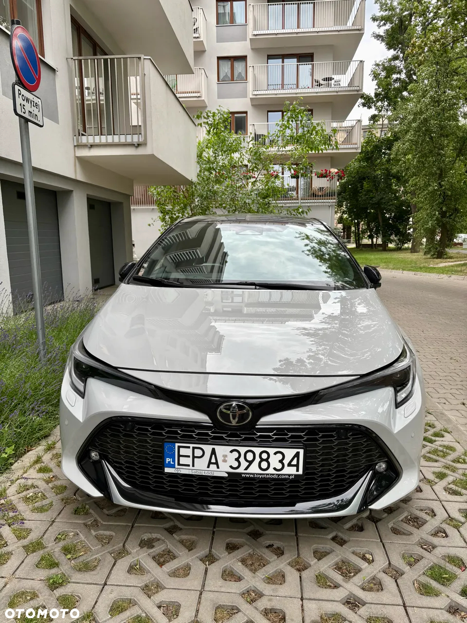 Toyota Corolla 2.0 Hybrid GR Sport Dynamic - 2