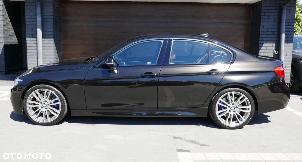 BMW Seria 3 330i M Sport - 5
