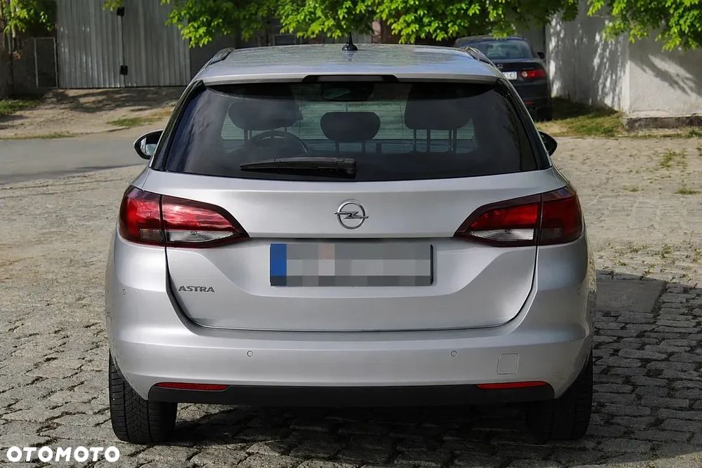 Opel Astra - 10