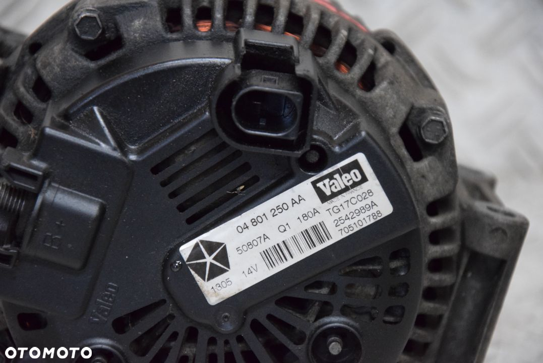 JEEP GRAND CHEROKEE WK 3.0 CRD ALTERNATOR - 5