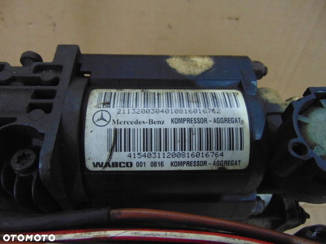 SPRĘŻARKA KOMPRESOR ZAWIESZENIA MERCEDES W211 S211 W220 C219 A2113200304 - 2