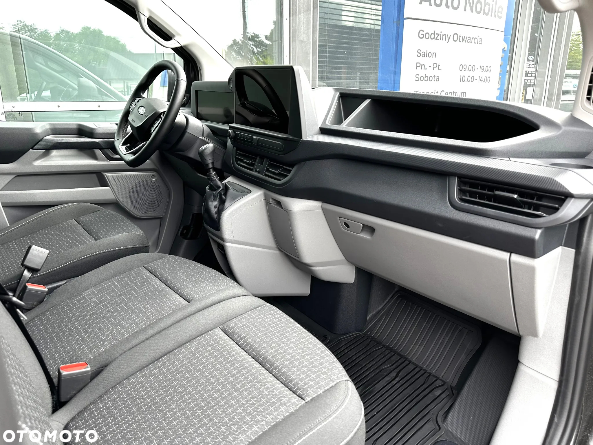 Ford Transit Custom - 8