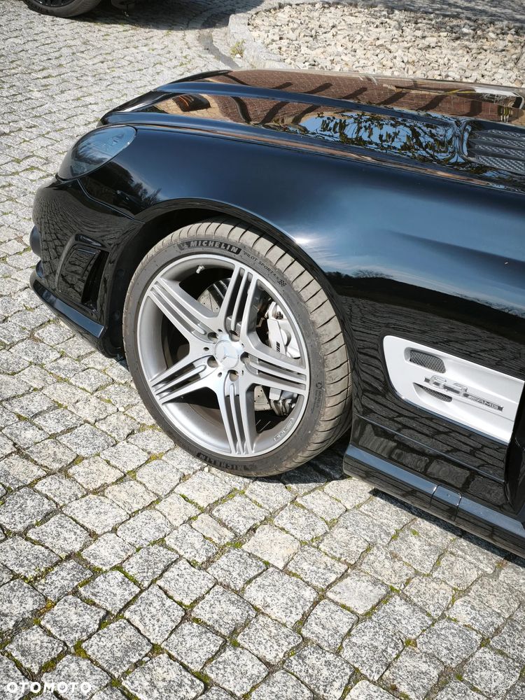 Mercedes-Benz SL 63 AMG SPEEDSHIFT MCT - 9