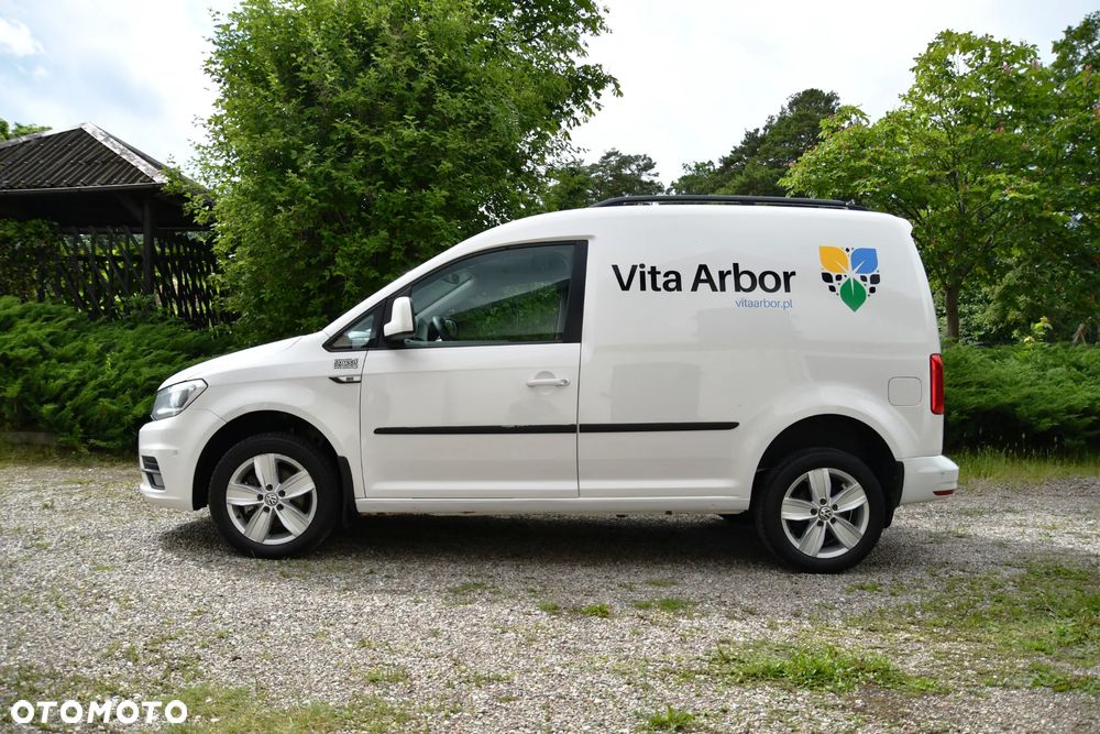 Volkswagen Caddy 2.0 TDI Highline 4Motion - 2