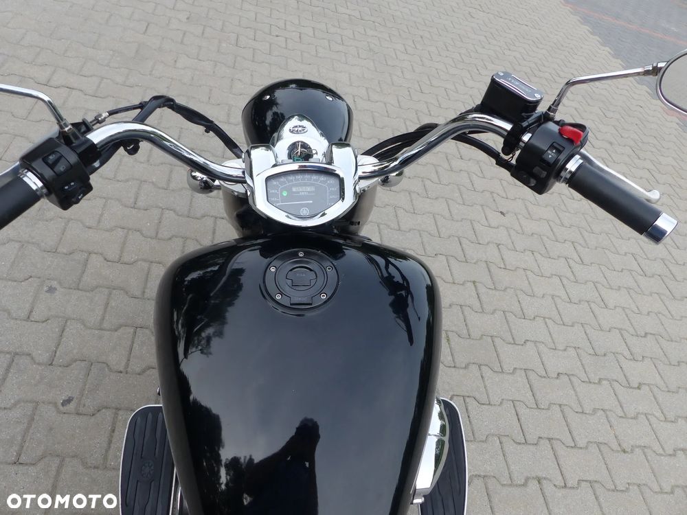 Yamaha Midnight Star - 24