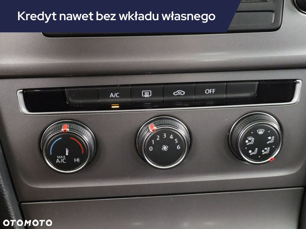 Volkswagen Golf Variant - 19